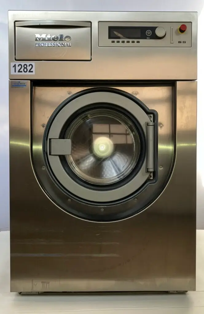 Refurbished Miele Professional PW 6131 EL wasmachine unit 1282