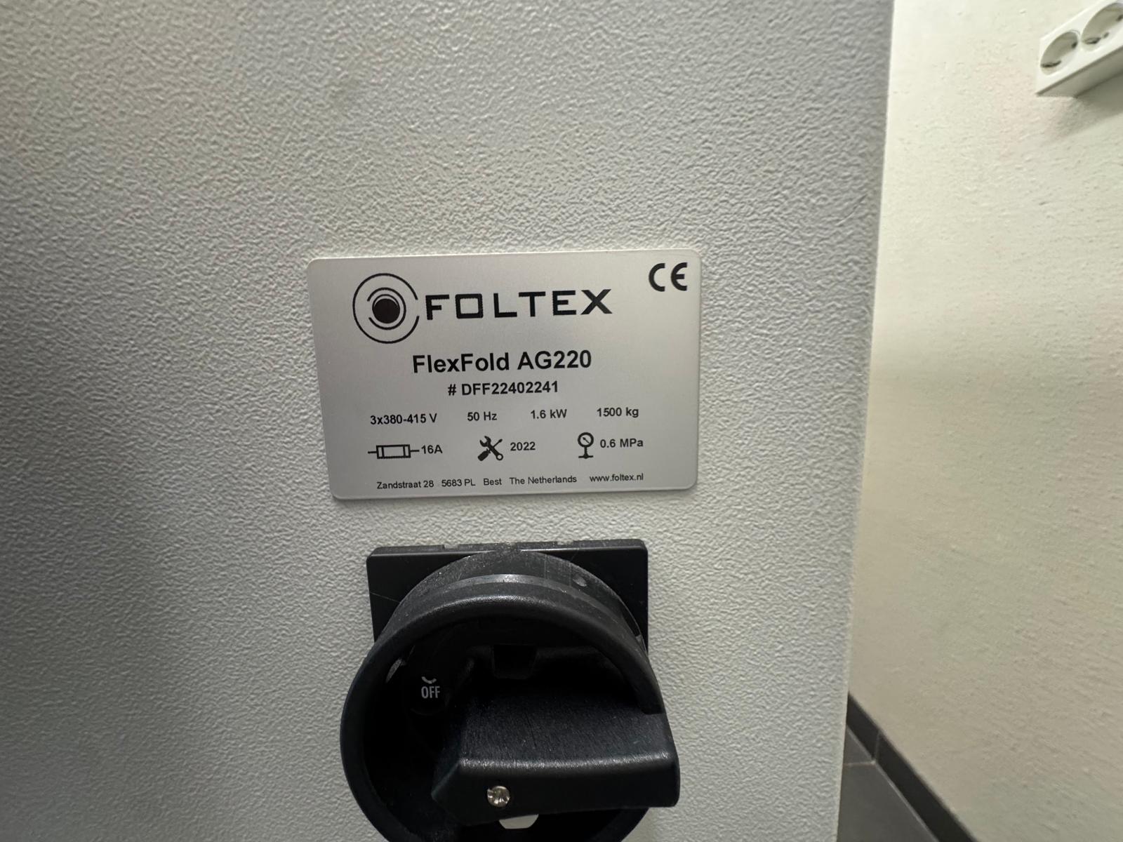 Achterzijde met hoofdschakelaar Foltex FlexFold AG220 vouwmachine