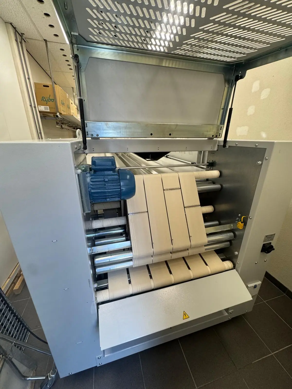 Tweedehands Foltex FlexFold AG220 vouwmachine bij Technorette Apeldoorn
